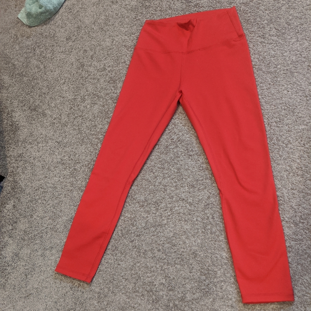 Zyia Red Ascends size 6/8